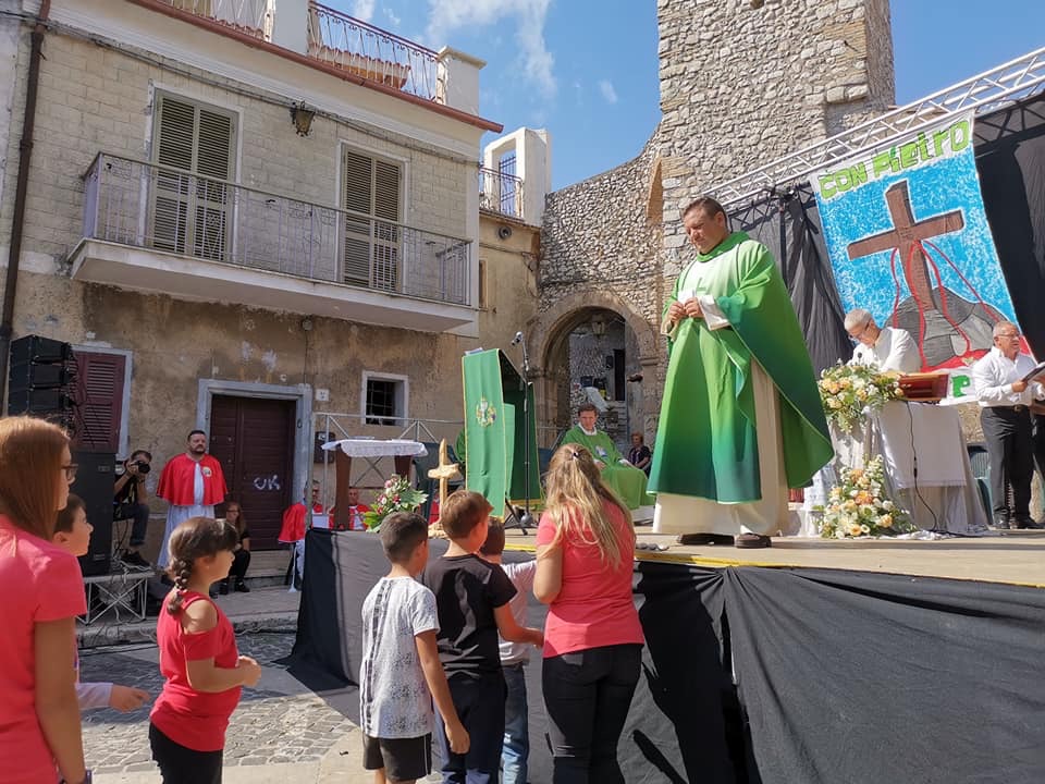 Questa immagine ha l'attributo alt vuoto; il nome del file è img_8906-1.jpg