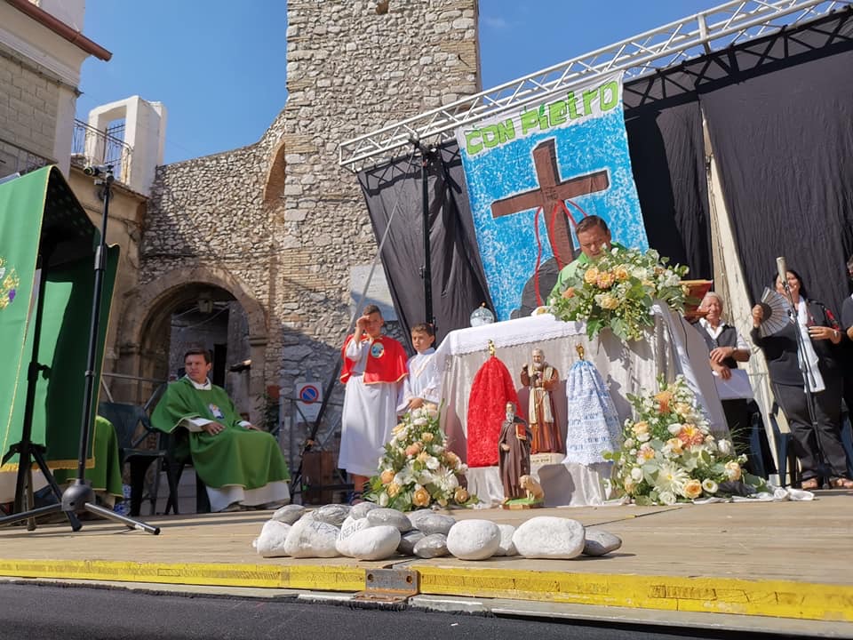 Questa immagine ha l'attributo alt vuoto; il nome del file è img_8907-1.jpg